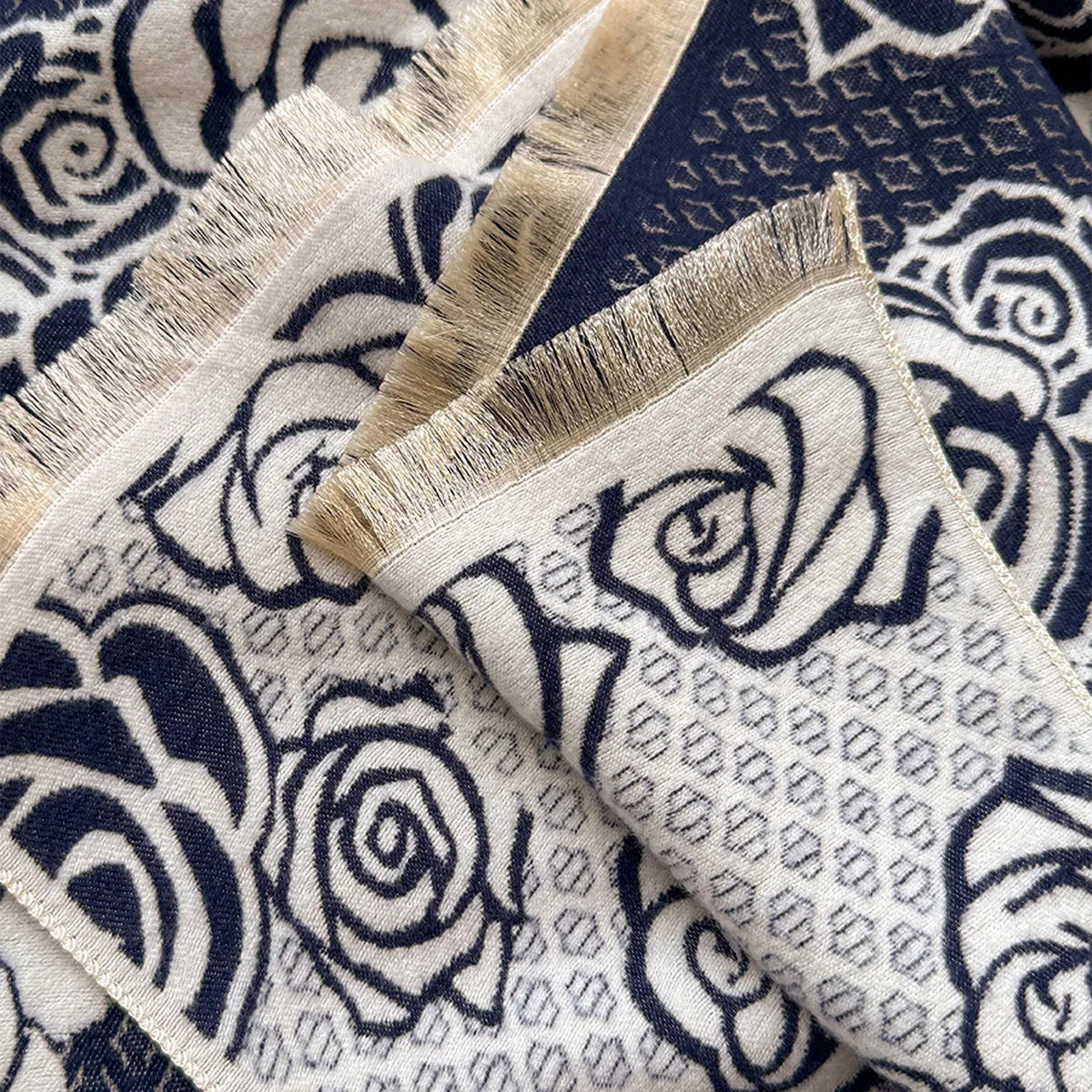 Imitation cashmere winter scarf in gray colour with tassel detailing