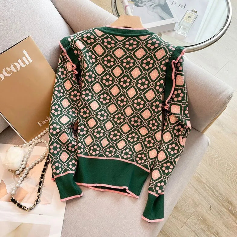 Green printed women's loose-fit sweater with regular sleeves for commuting wear