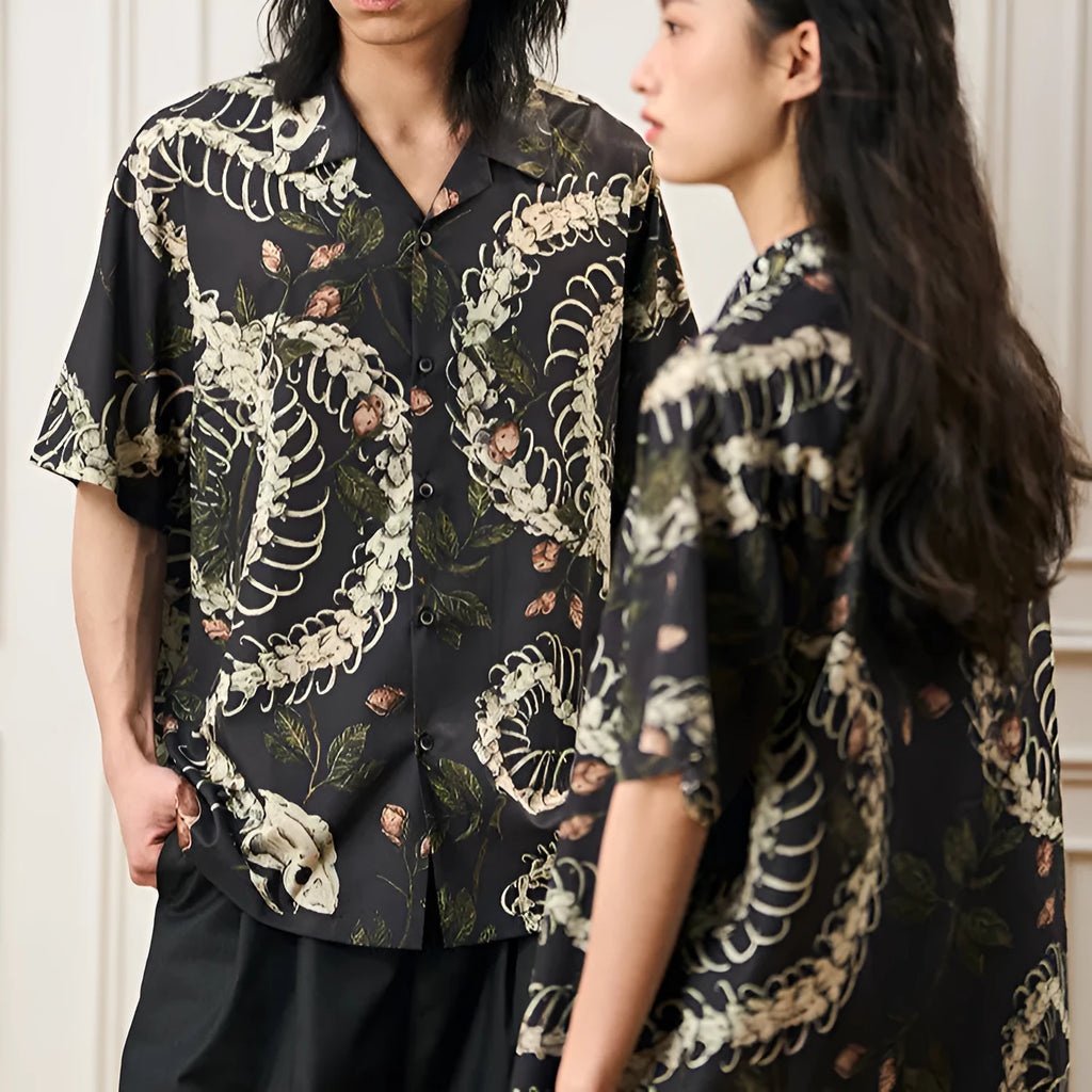 Snake bone floral pattern printed Cuban collar short sleeve shirt in loose fit casual style