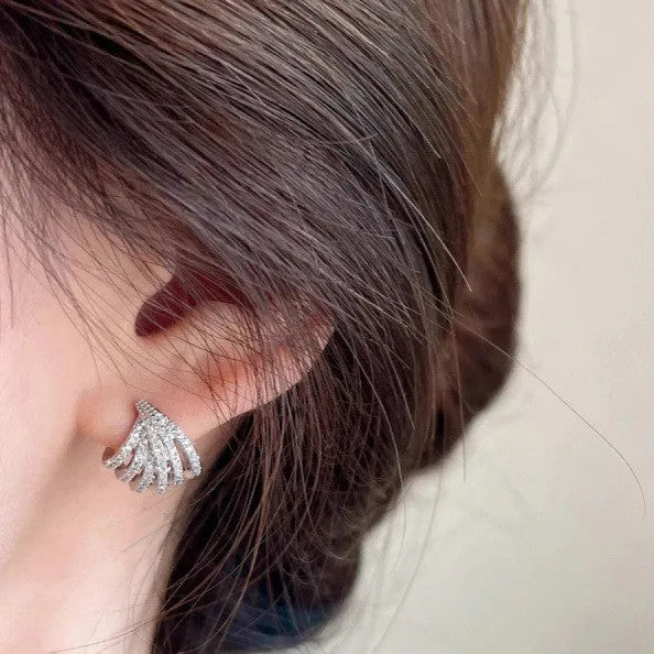 Geometric line design zircon earrings in platinum colour with European-American styling