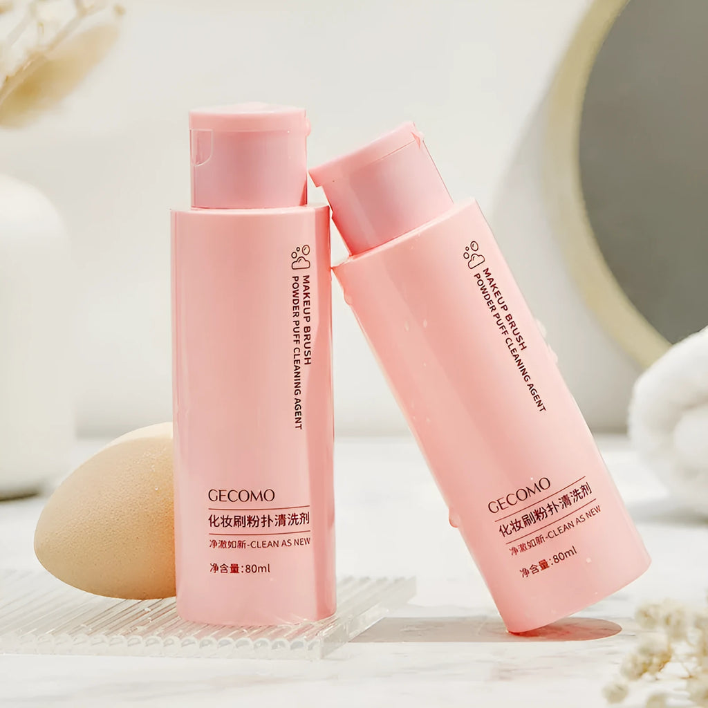 Makeup brush cleaner kit with 80ml detergent bottle and 75ml wash-free spray bottle.