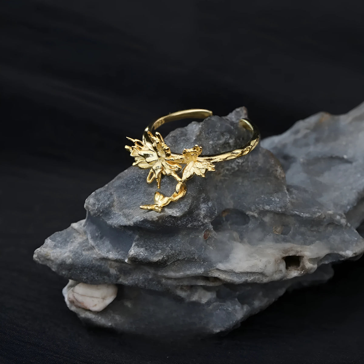 Adjustable silver butterfly ring for women in electroplated gold or white gold colour finish.