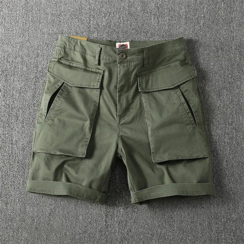 Men's straight-leg cargo shorts in Army Green made from micro-elastic cotton fabric with multiple pockets.