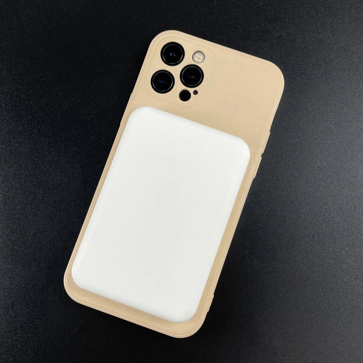 White magnetic wireless charging power bank with 5000mAh capacity measuring 100x65mm