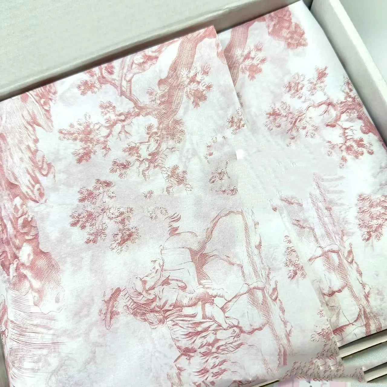 Single sheet of French-style retro MG tissue paper, colours pink-purple and green-purple, size 50cm by 70cm.