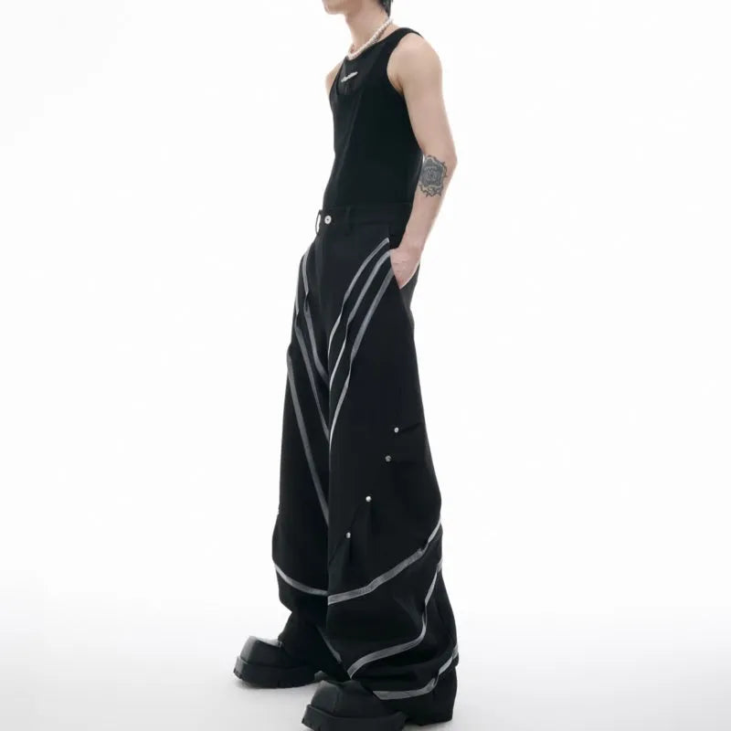 Men's polyester trousers with metal striped rivet pleats and three-dimensional cutting in black or white