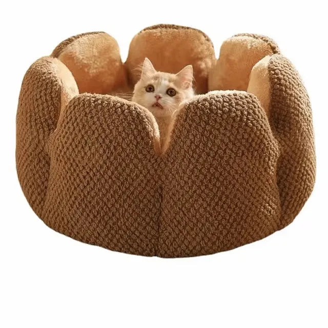 Green cactus petal shape pet kennel bed with soft plush material and non-slip bottom
