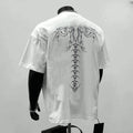 Men's loose-fitting pure cotton short sleeve T-shirt in white or black.