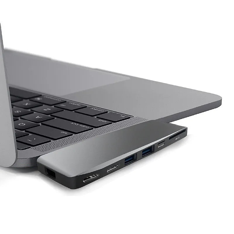 MacBook Pro card reader hub with eight interfaces including USB ports and memory card slots