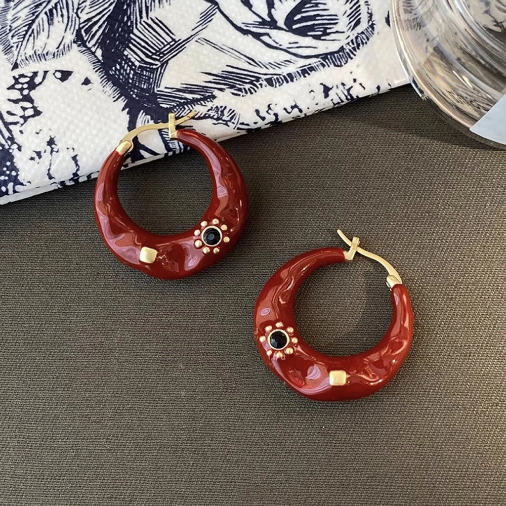 Hong Kong style retro alloy ear studs with rhinestone inlay in black and red colours