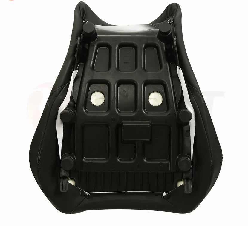Suzuki GSXR1000 motorcycle with PU leather seat covers fitted on front and rear seats.