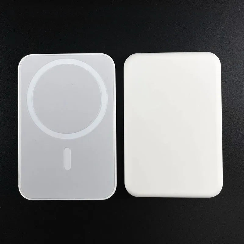 White magnetic wireless charging power bank with 5000mAh capacity measuring 100x65mm
