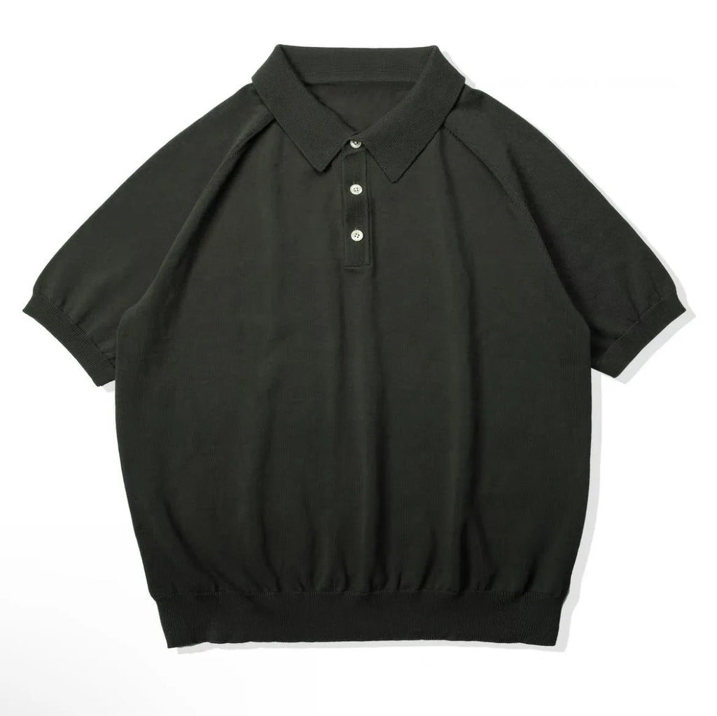 Knitted cotton short-sleeved t-shirt in slim fit with solid colour pattern