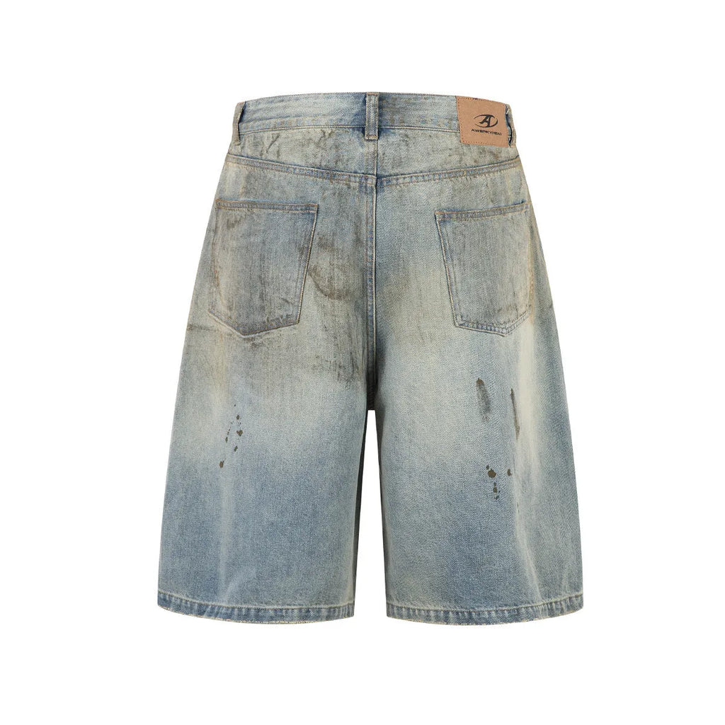 Blue cropped denim jeans with straight-leg cut and zipper fly on street fashion background