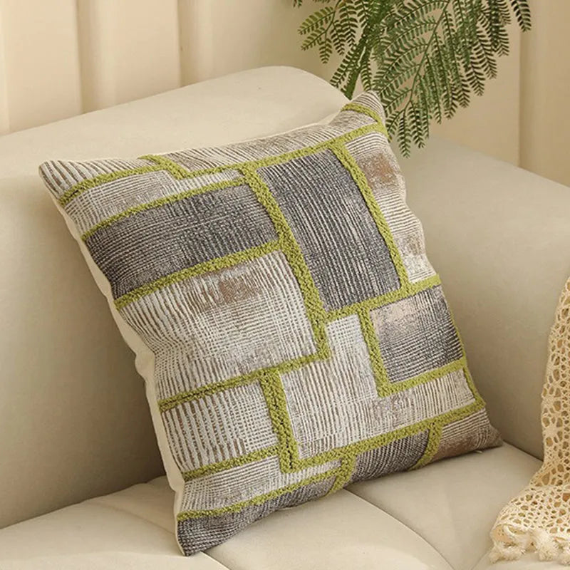 Square 45cm Jacquard woven cushion cover with a detailed retro floral pattern in Nordic style.