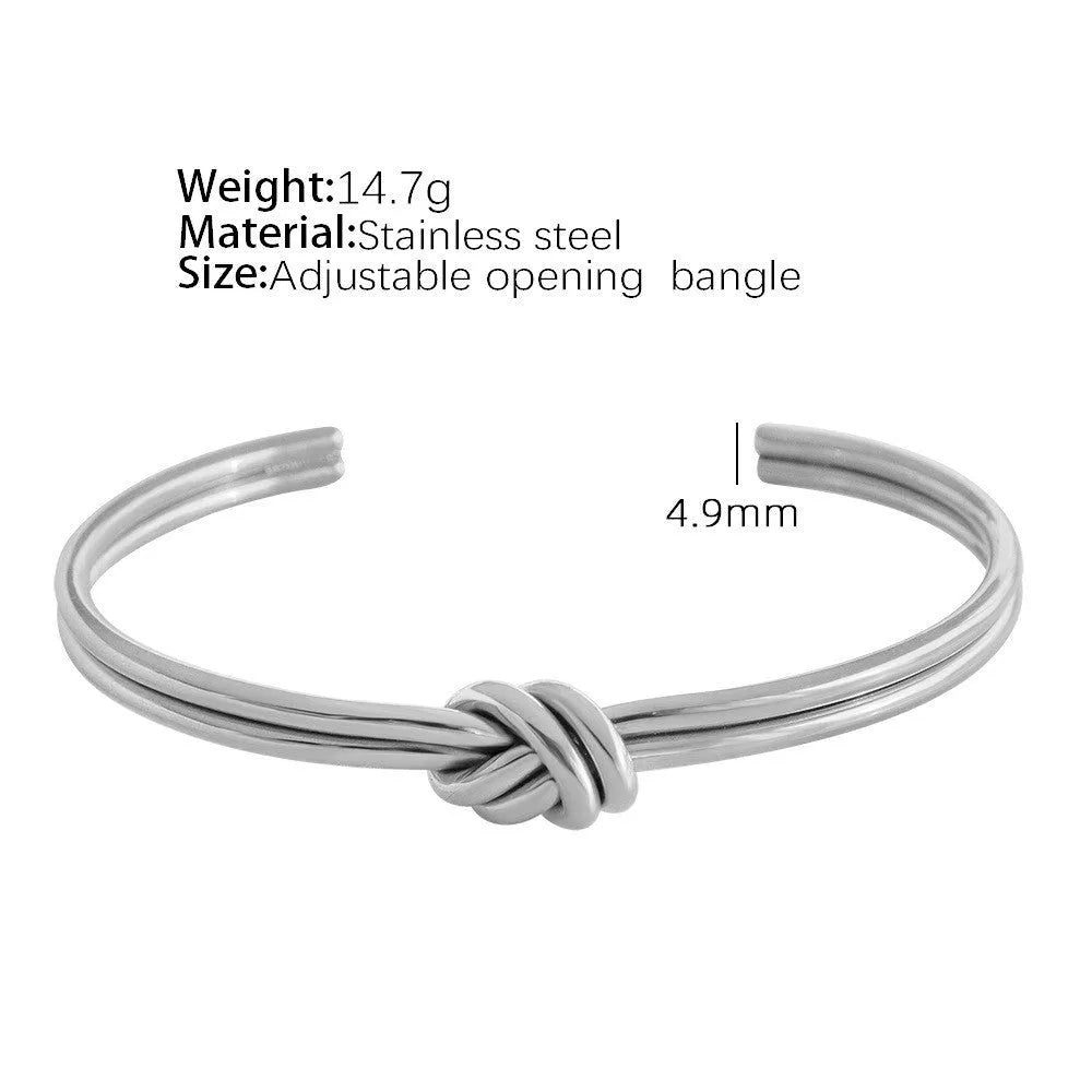 Women's adjustable C-shaped open bracelet with double-layer knotted design in gold or silver finish