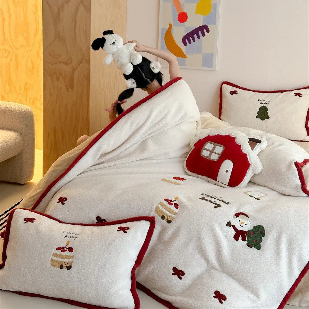 Girl's winter Christmas cartoon bedding four-piece set with Xuefu Milk Pastry pattern