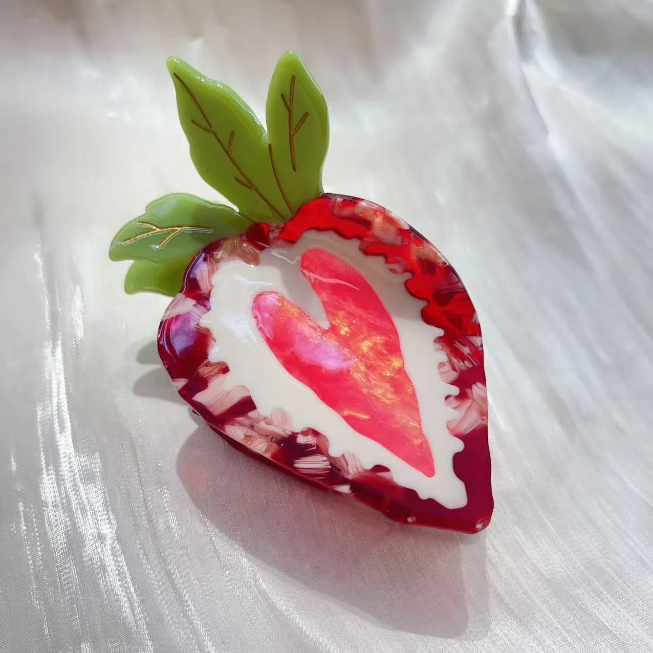 Handmade strawberry hairpin in pastoral style for girls' hair accessories