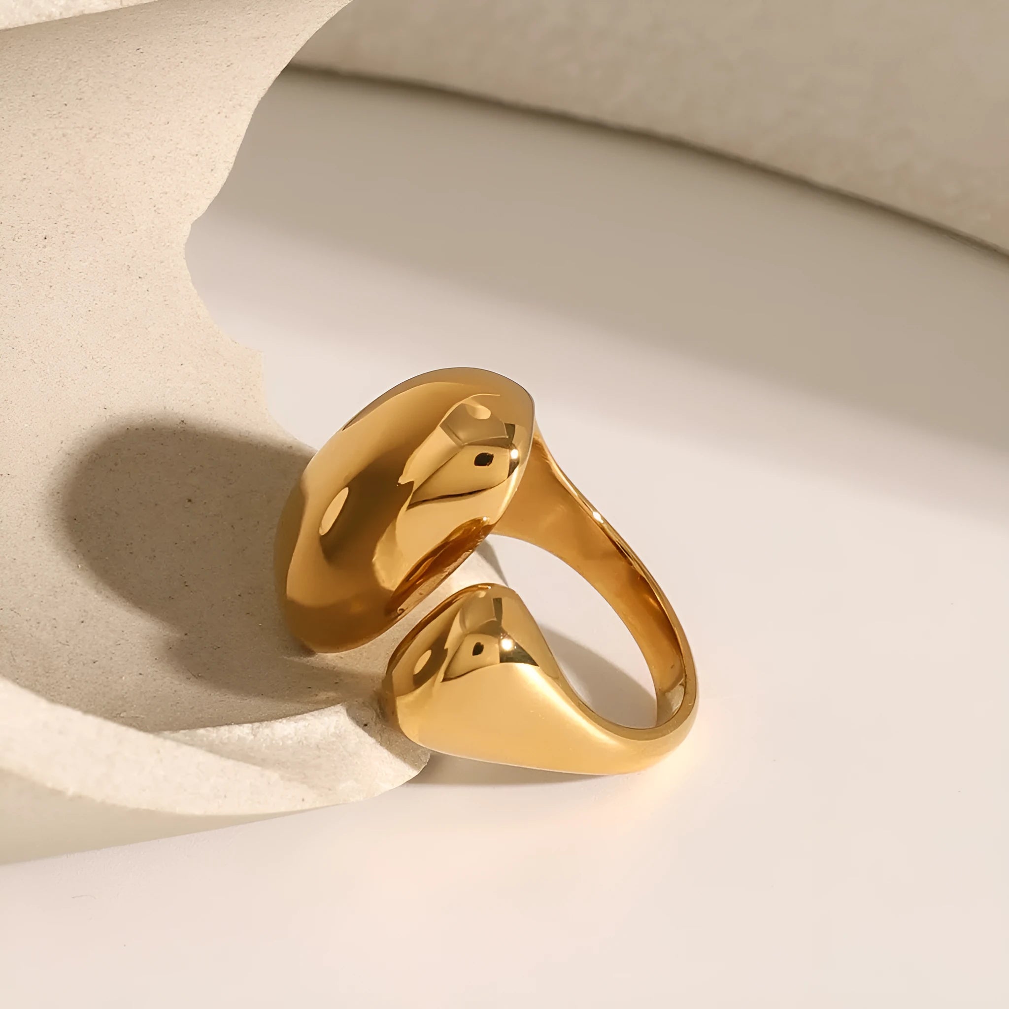 Women's stainless steel geometric open ring with exaggerated shape and electroplated finish