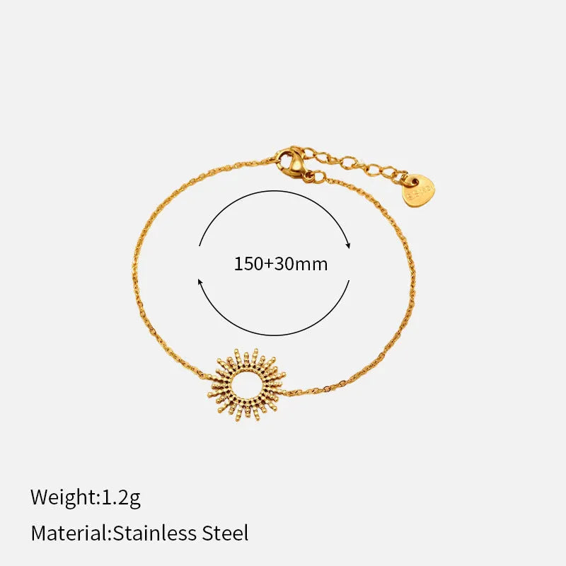 Sunflower pendant necklace and bracelet set in gold-plated stainless steel with geometric chain links