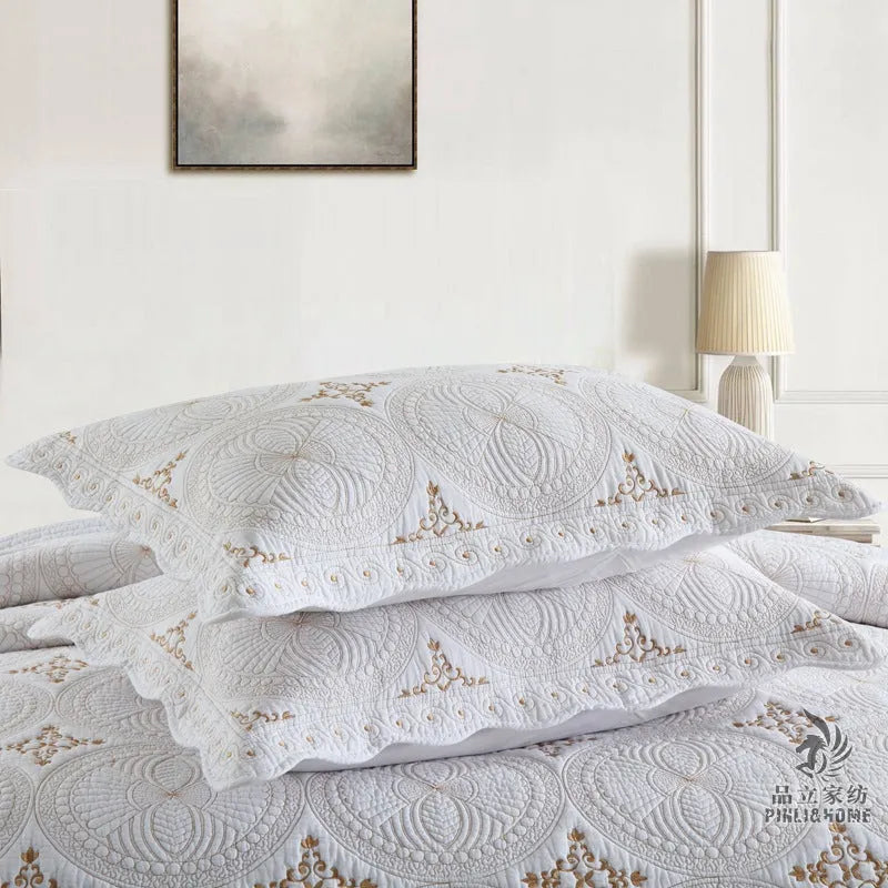 European-style embroidered cotton bed cover set with pillowcases for 1.8 metre bed