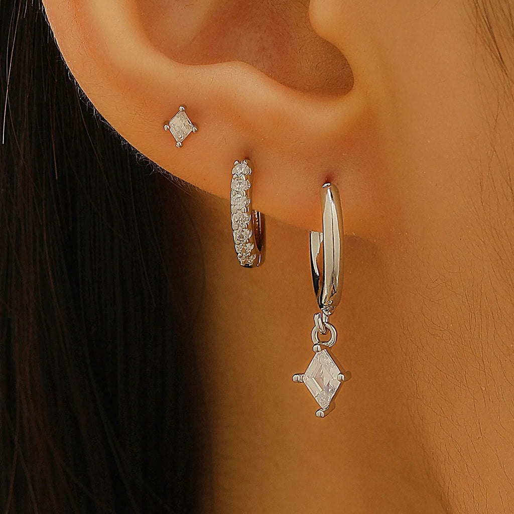 Ladies copper jewellery set with three geometric zircon pieces in gold or white