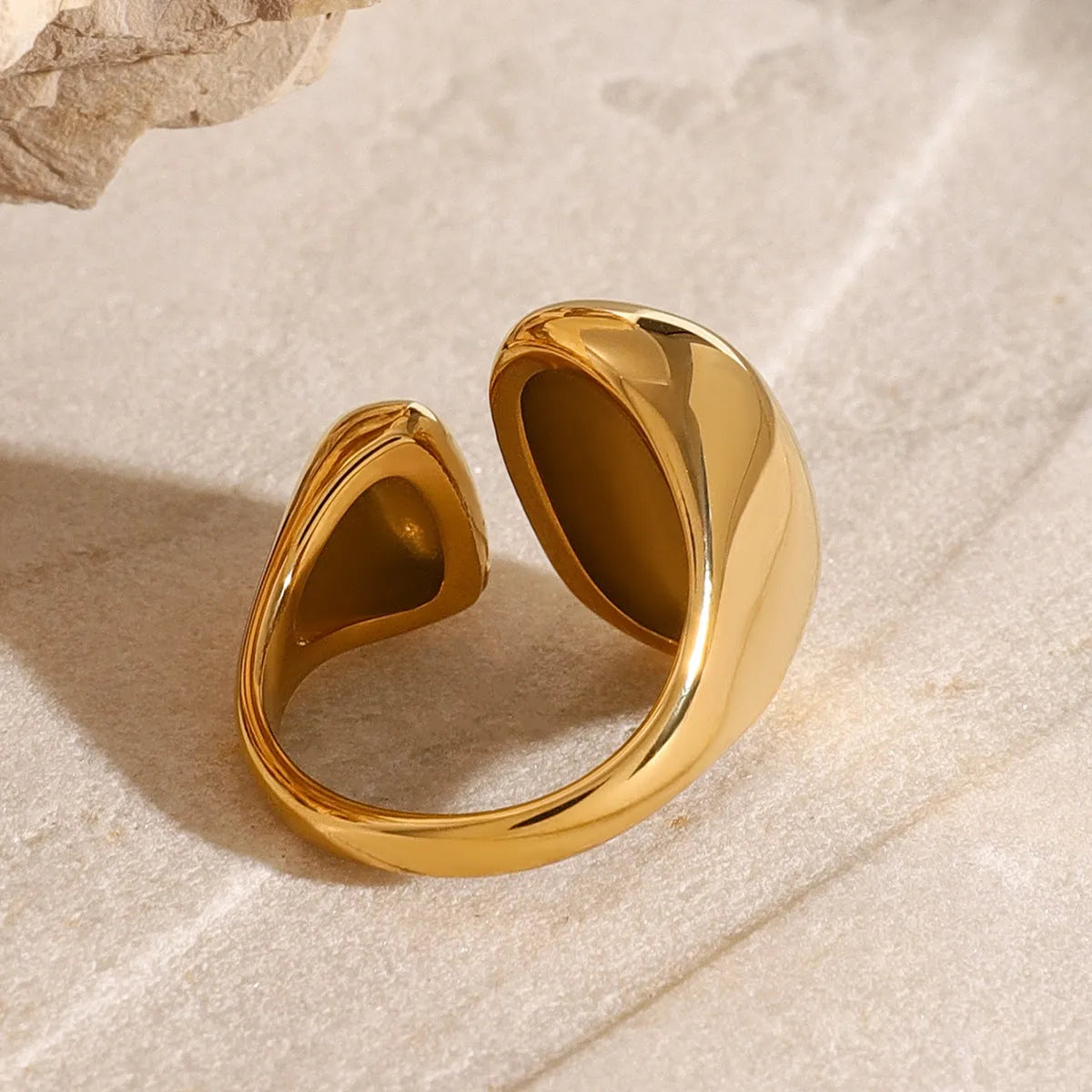 Women's stainless steel geometric open ring with exaggerated shape and electroplated finish