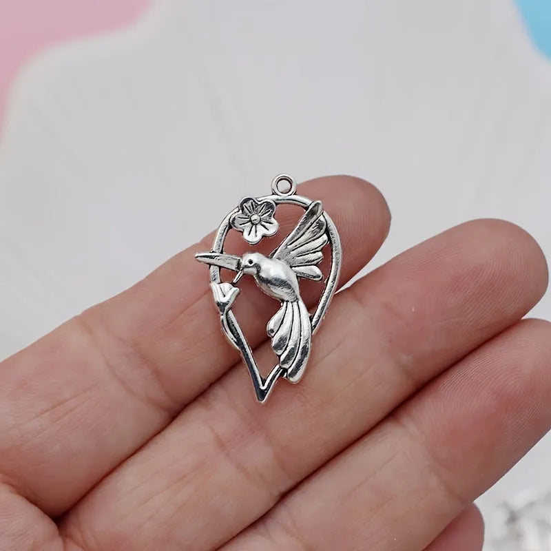 Silver-tone alloy Magpie pendant with detailed bird pattern for DIY jewellery making