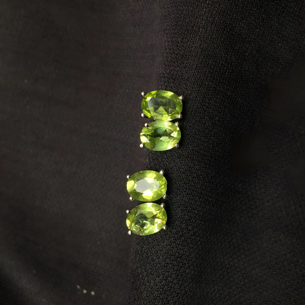 Natural olivine stud earrings in S925 silver with 6×8mm grass green faceted stones
