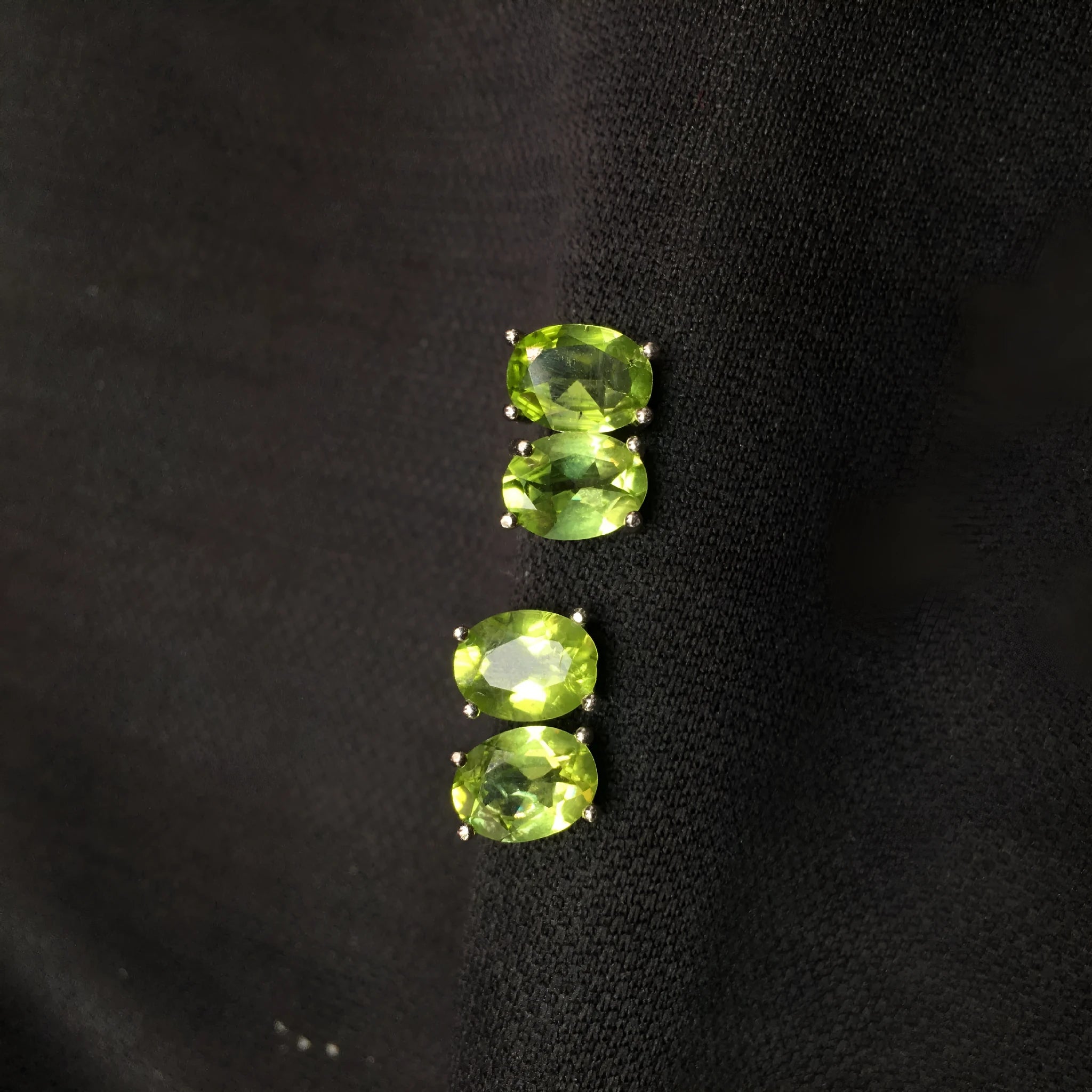 Natural olivine stud earrings in S925 silver with 6×8mm grass green faceted stones