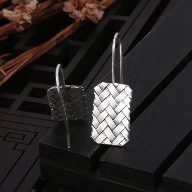 Women's geometric diamond plaid earrings in 925 silver measuring 17.5mm by 11mm