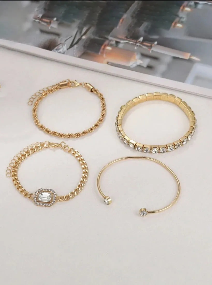 Women's retro geometric alloy bracelet set with square diamond charms and metal chain links
