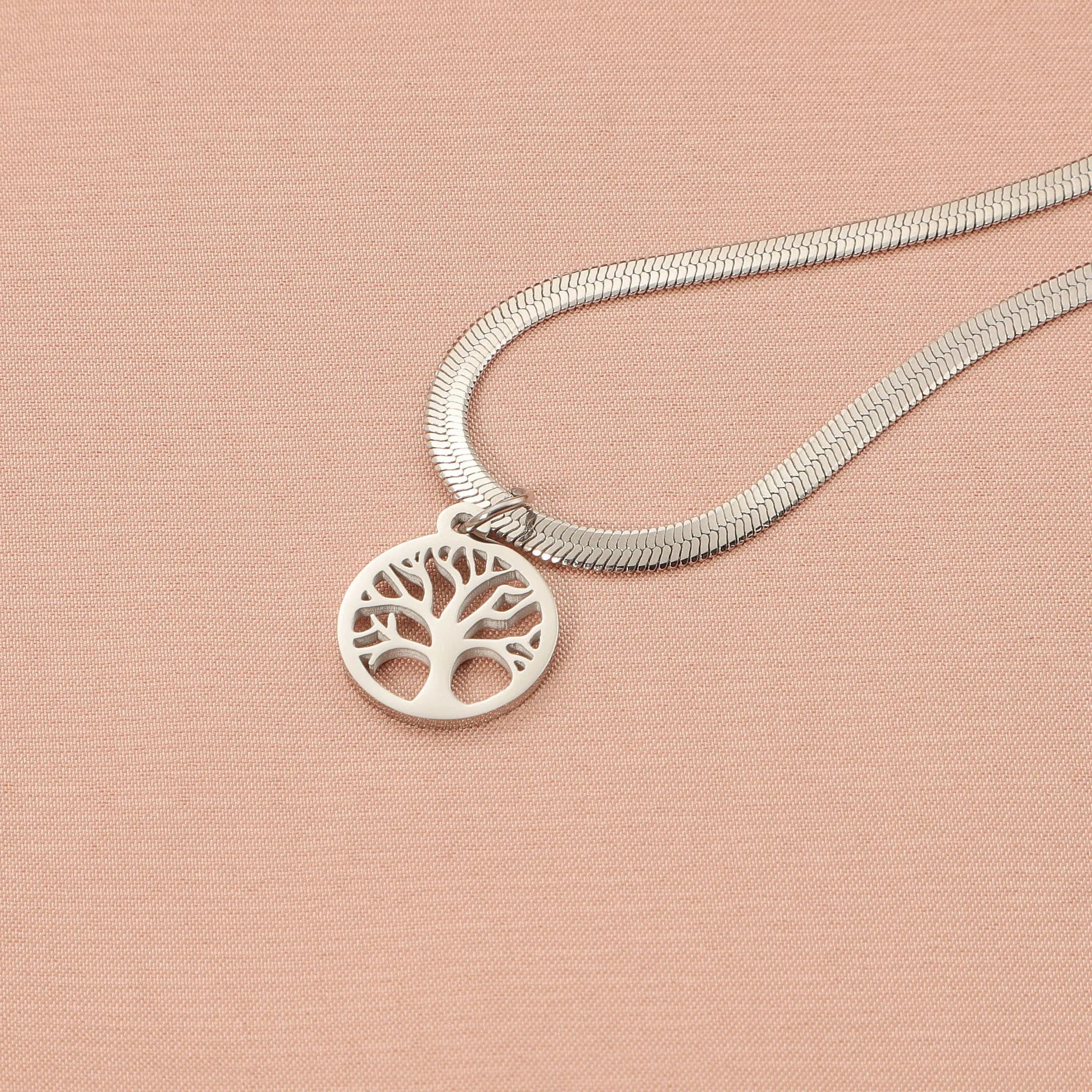Stainless steel clavicle chain with titanium steel tree pendant, adjustable 51-60cm length