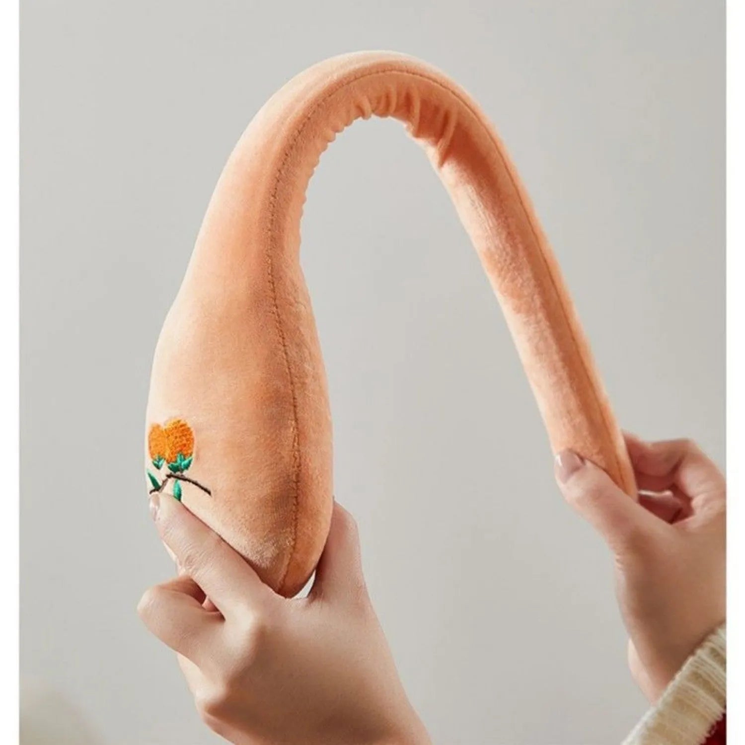 48 cm long health massage back pounding percussion therapy stick with meridian flap.