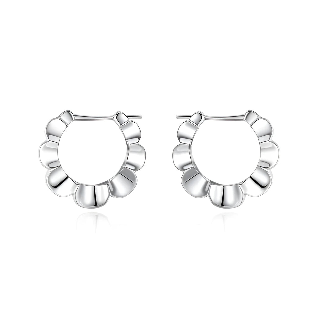 Sterling silver geometric earrings with round retro design and electroplated silver finish