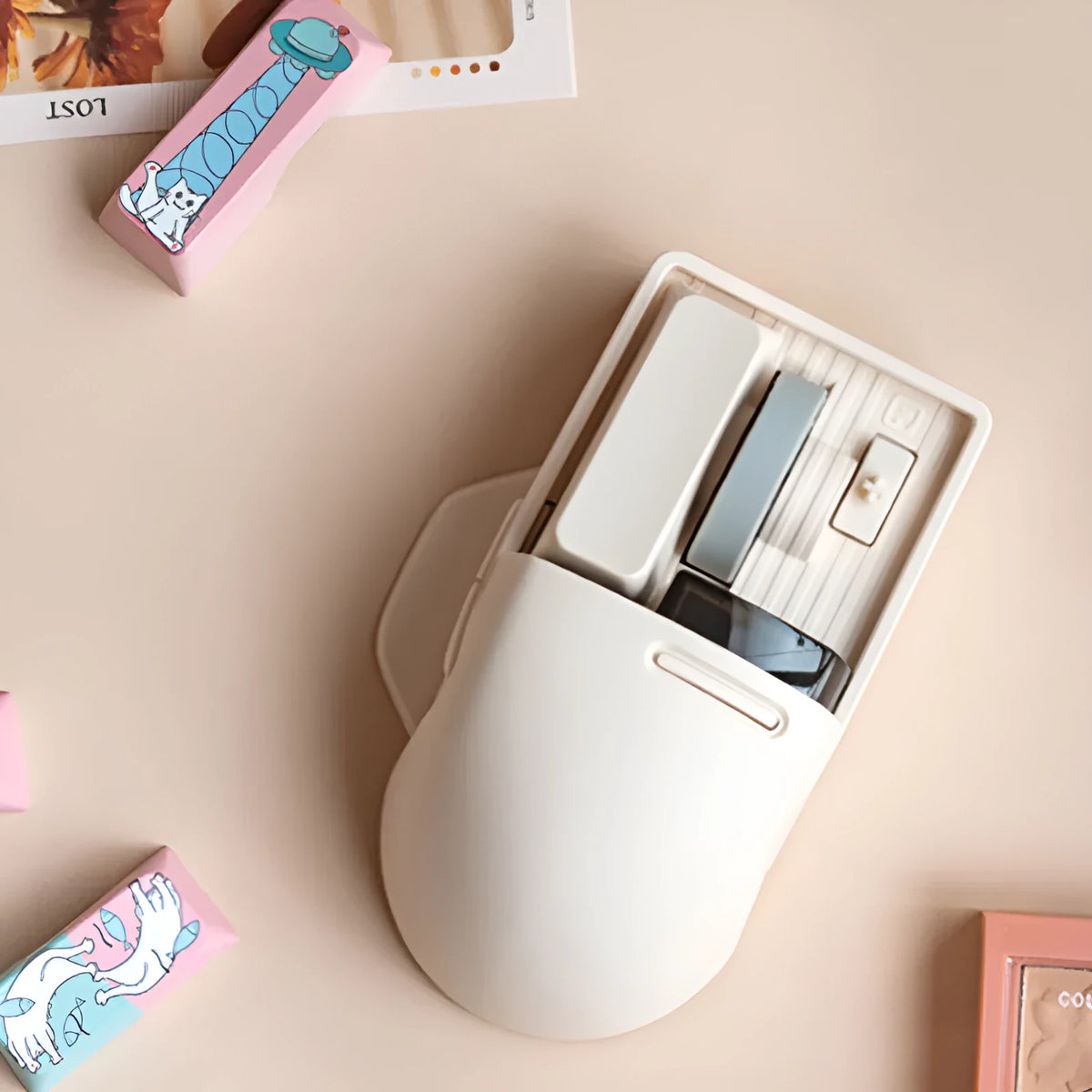 Tofu coloured three-mode wireless mouse with ergonomic shape and seven buttons