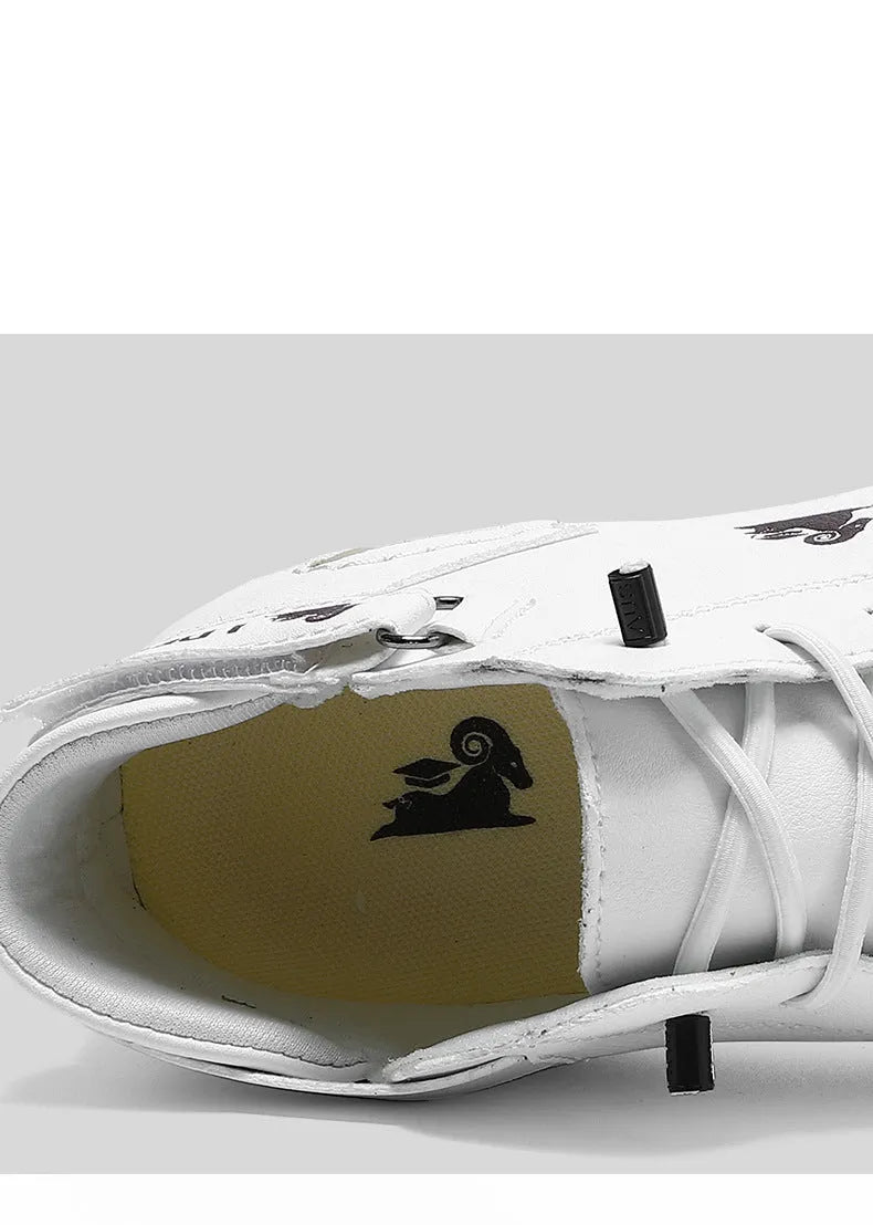 Men's khaki high-top boots with octopus-inspired frosted design and a non-slip rubber sole.