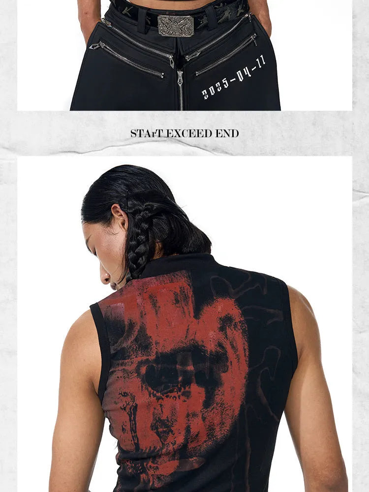 Black and white sleeveless t-shirt with half-turtleneck collar and character print, slim fit.