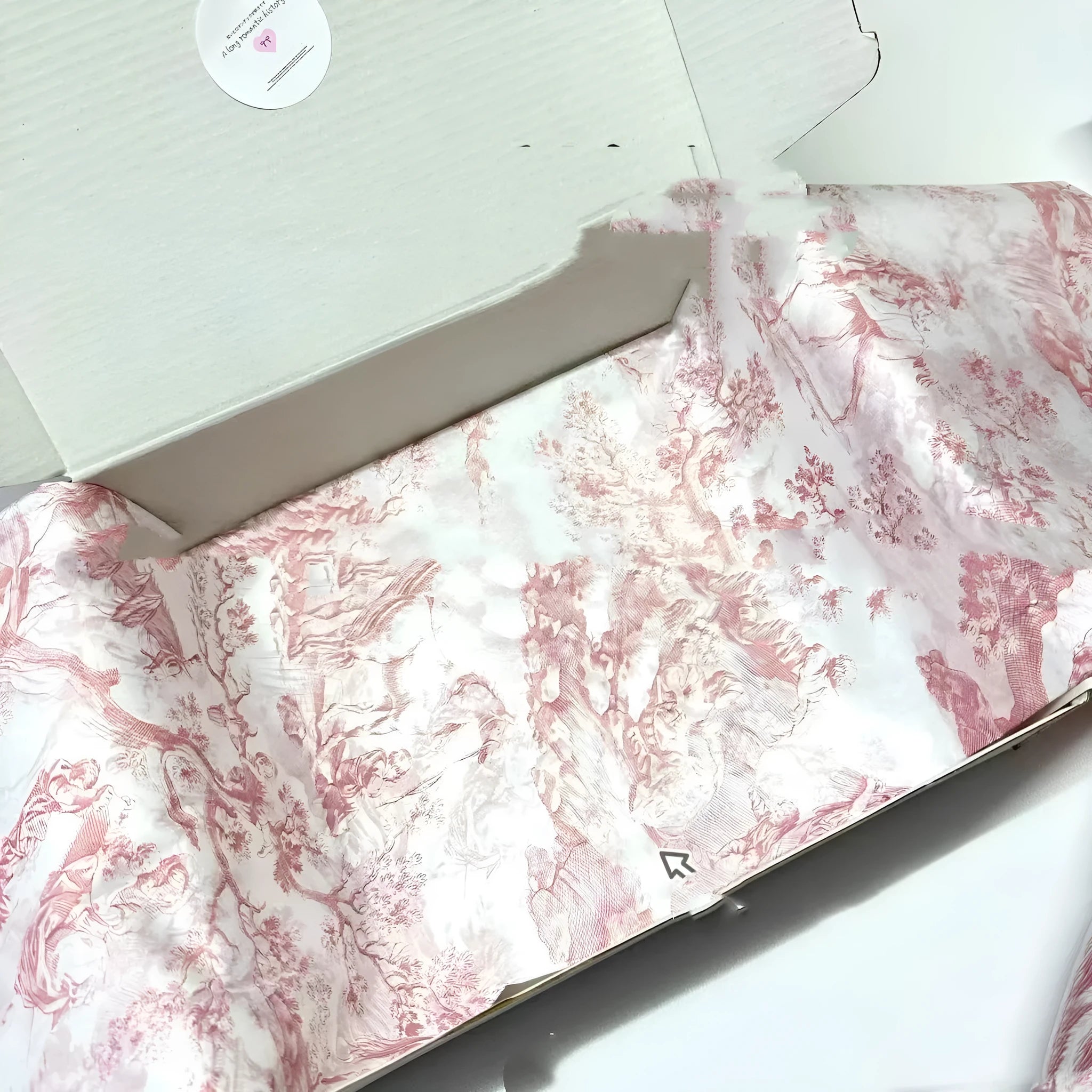 Single sheet of French-style retro MG tissue paper, colours pink-purple and green-purple, size 50cm by 70cm.