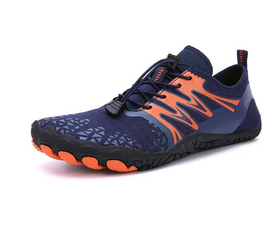 Men's white casual lace-up sports shoe with breathable lining and rubber sole