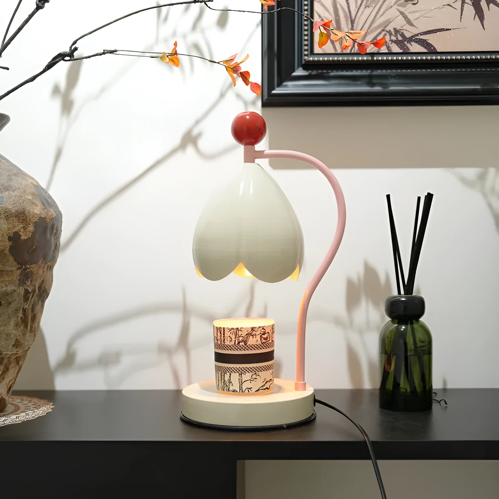 Linglan ancient style melting wax lamp with metal holder in cream white colour