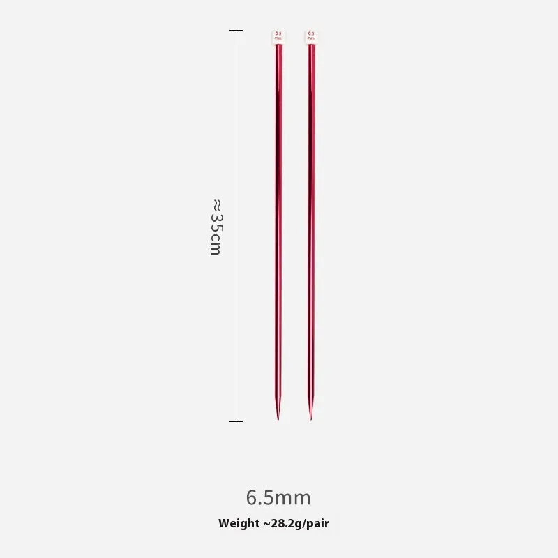 Set of crochet hooks in various sizes from 2.0mm to 9.0mm, each with a protective end cap.