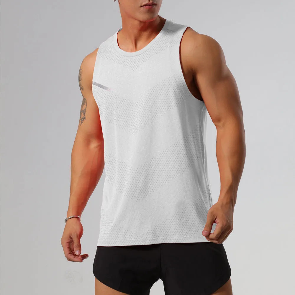 Men's solid colour quick-drying sports top for summer outdoor activities