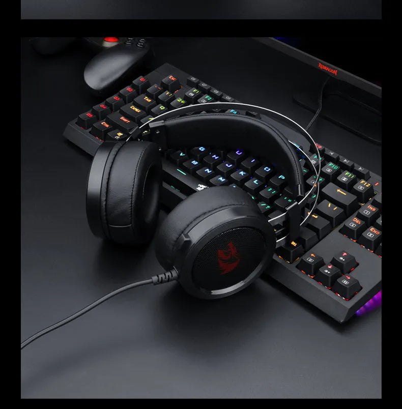 Black wired computer gaming headset with 3.5mm connector and 2 metre cable