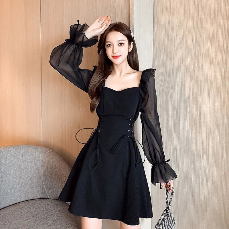 White women's chiffon patchwork dress with waist-slimming design and long sleeves