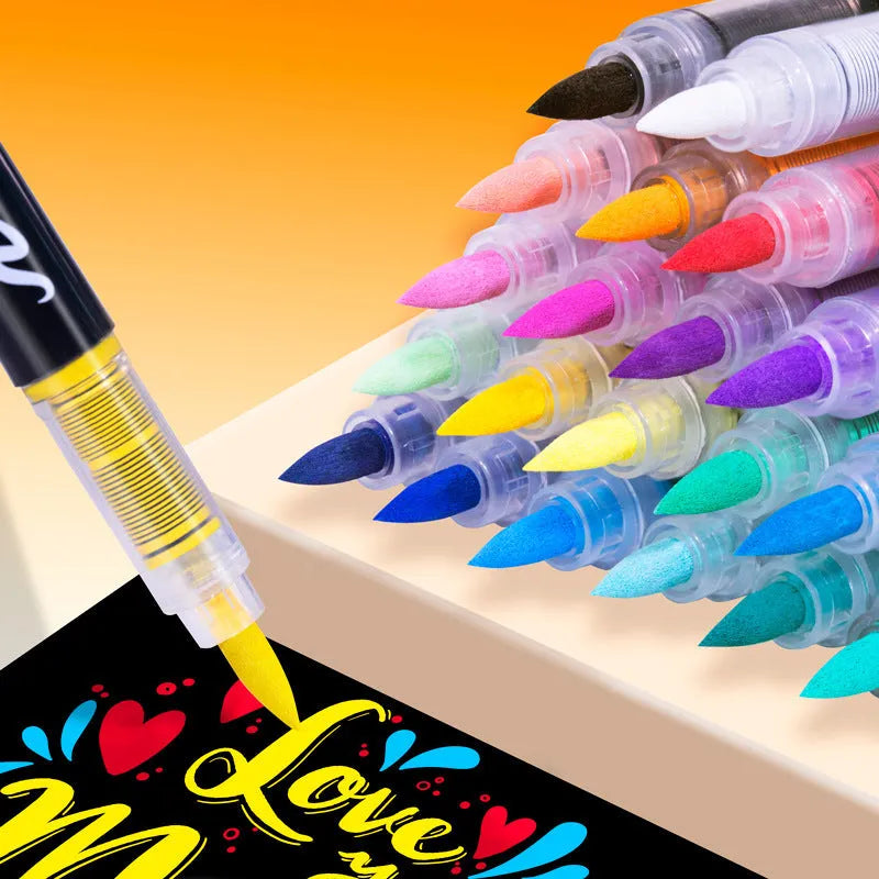 Set of acrylic marker pens with straight liquid design for painting and graffiti art