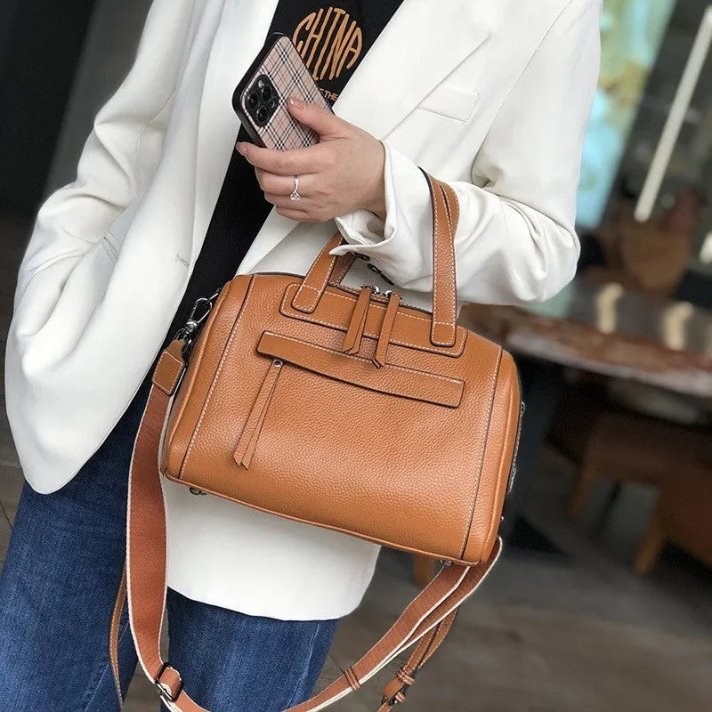 Genuine leather Boston lychee pattern messenger bag in horizontal square shape with shoulder straps