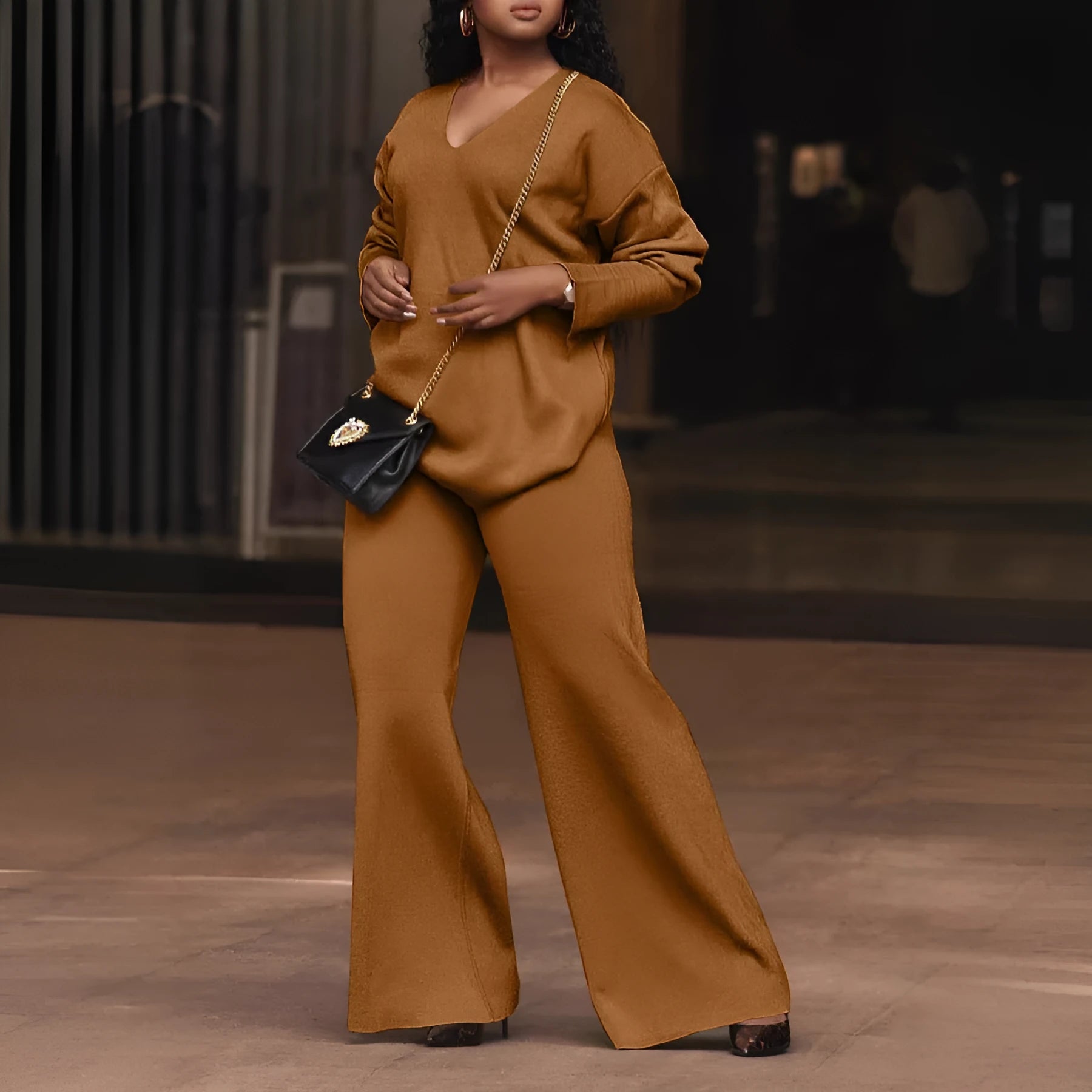 Women's brown thickened suede two-piece suit with split sleeves and matching trousers