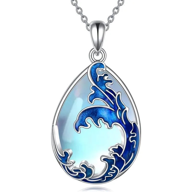 Moonstone blue heart pendant necklace with alloy chain