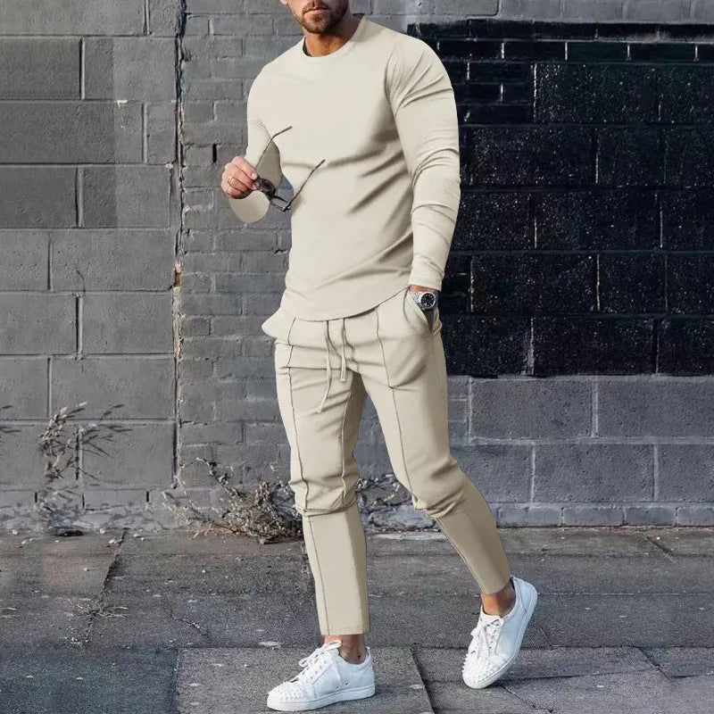 Men's solid colour polyester two-piece lounge set with long sleeve T-shirt and trousers